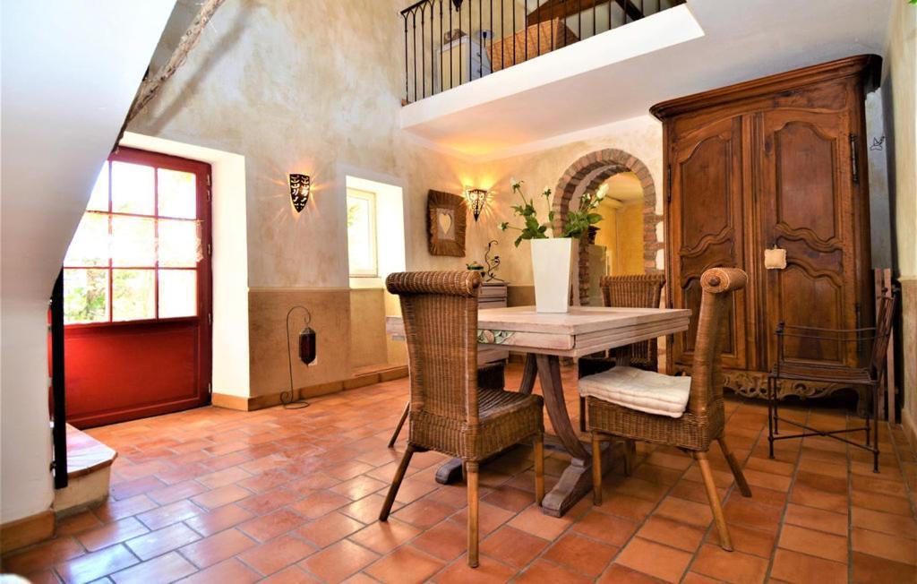 Villa Mas Des Magnarelles / Uzes / Cevennes Mejannes-les-Ales Exterior foto